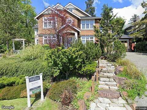 42Nd, SAMMAMISH, WA 98074