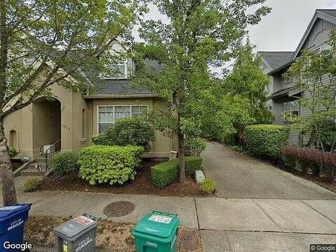 14Th, ISSAQUAH, WA 98029