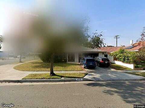 Holmes, CERRITOS, CA 90703