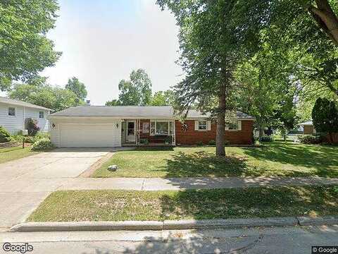 Neal, GREEN BAY, WI 54302