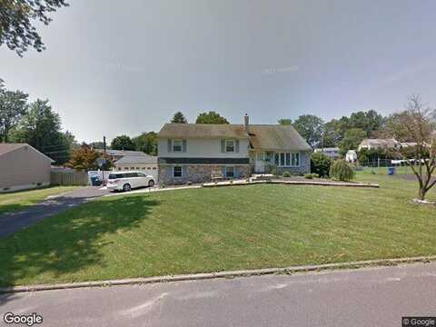 Wilbur, YARDLEY, PA 19067