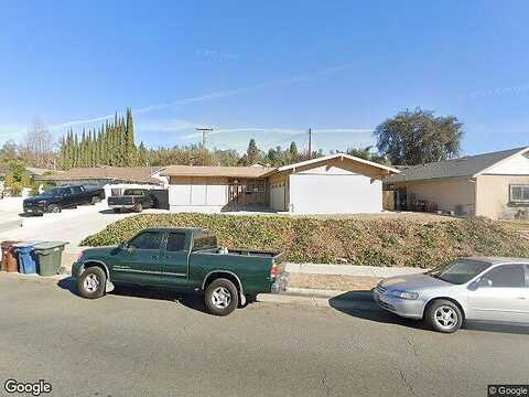 Main, LA PUENTE, CA 91744