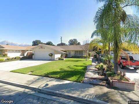 Loranne, POMONA, CA 91767
