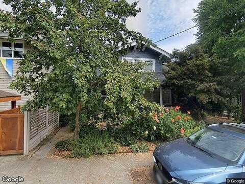 36Th, SEATTLE, WA 98122