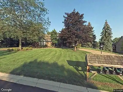 Barrington Woods, BROOKFIELD, WI 53045