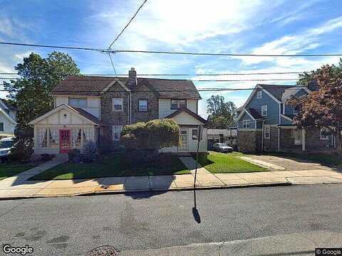 Woodlawn, UPPER DARBY, PA 19082