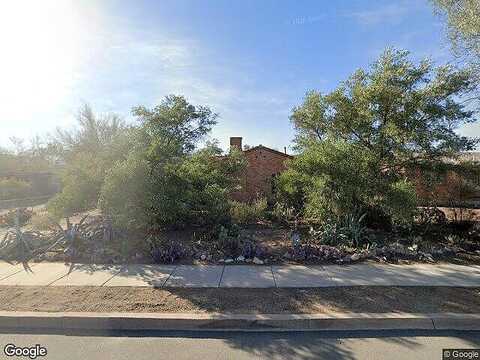Seneca, TUCSON, AZ 85719