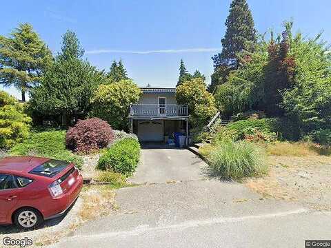106Th, BELLEVUE, WA 98004