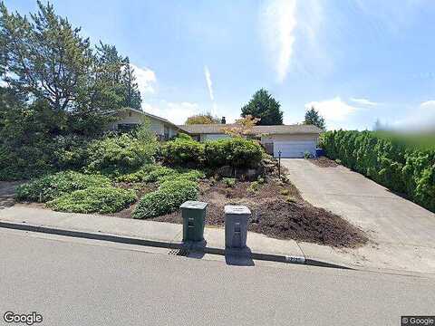 13Th, BELLEVUE, WA 98005