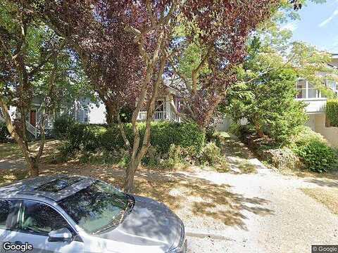 47Th, SEATTLE, WA 98103