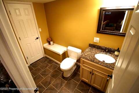 Winchester, SCRANTON, PA 18504
