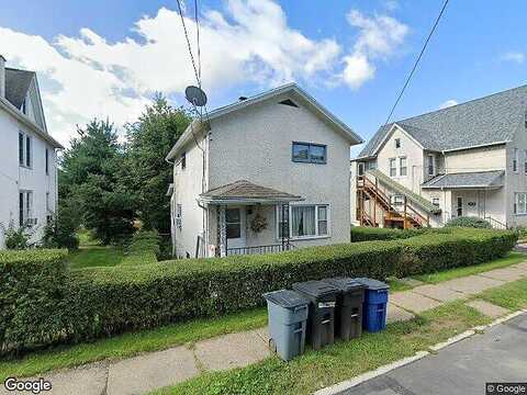 Pine, DUNMORE, PA 18512