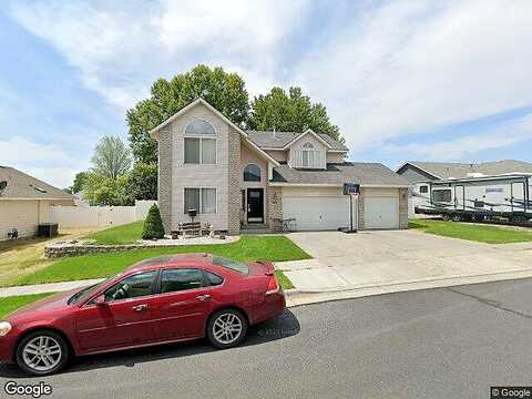 11Th, HERMISTON, OR 97838