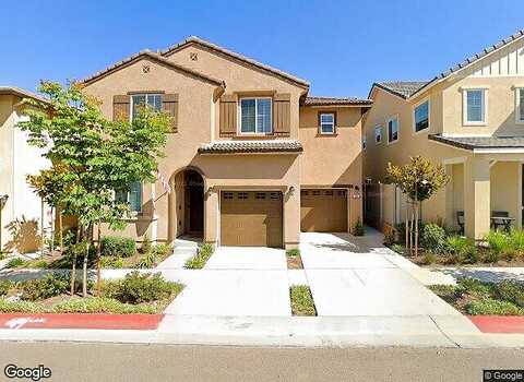 Oberlander, FALLBROOK, CA 92028