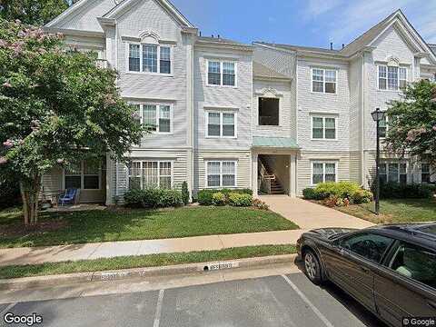 Hayes, FAIRFAX, VA 22033