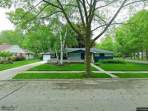 Hawthorne, CEDARBURG, WI 53012
