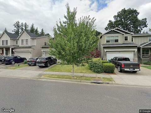 Spruce, PORTLAND, OR 97223