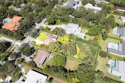 104Th, PINECREST, FL 33156