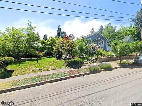 Iowa, ASHLAND, OR 97520
