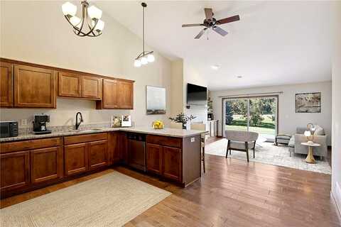 Crown Pointe, HUDSON, WI 54016