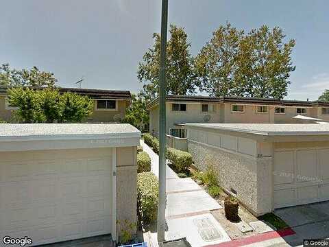 Tufton, WESTMINSTER, CA 92683