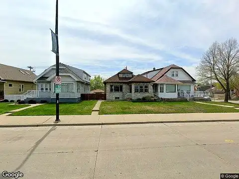 National, MILWAUKEE, WI 53214