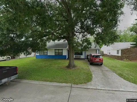 Circle, BAYTOWN, TX 77520