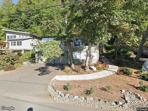 Crystal Springs, BAINBRIDGE ISLAND, WA 98110