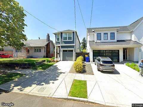 35Th, PORTLAND, OR 97211