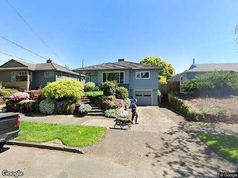 35Th, PORTLAND, OR 97202