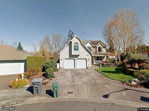 Nicki, HILLSBORO, OR 97124