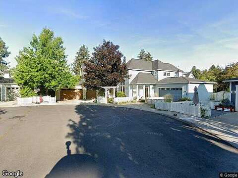 Cirrus, BEND, OR 97702
