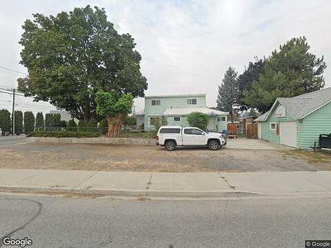 3Rd, EAST WENATCHEE, WA 98802