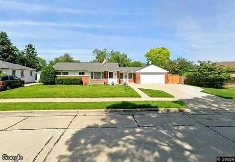 Fairway, RACINE, WI 53405