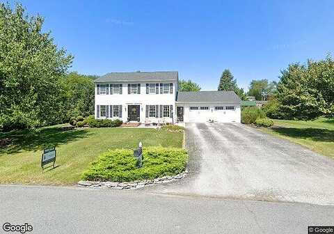 Candura, WAYNESBORO, PA 17268