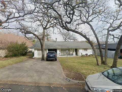 Trailwood, HURST, TX 76053