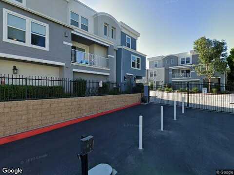 Shoreline Bluff, SAN DIEGO, CA 92110