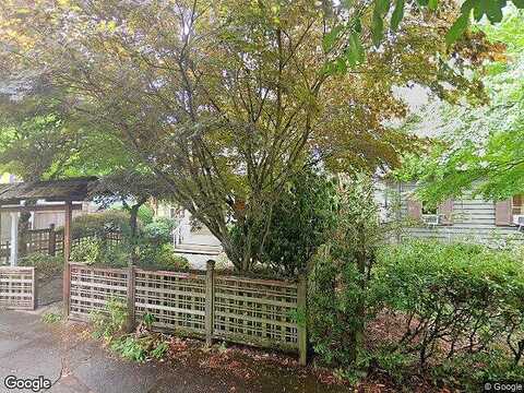 30Th, SEATTLE, WA 98122