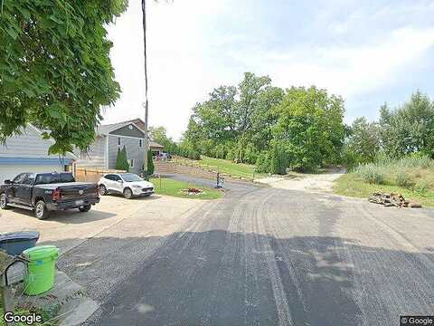 Davies, OCONOMOWOC, WI 53066