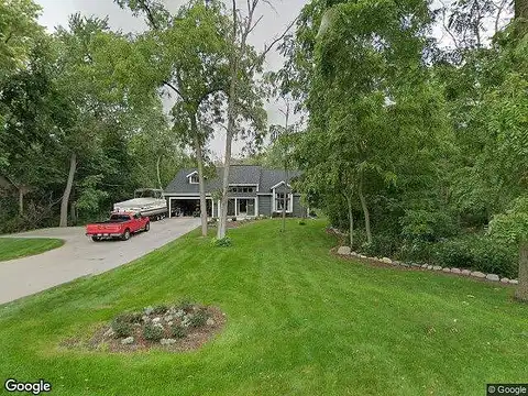 Rocky Point, PEWAUKEE, WI 53072