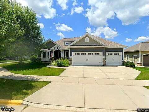 Richard, WAUNAKEE, WI 53597