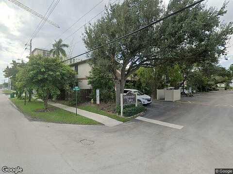 1St, DANIA, FL 33004