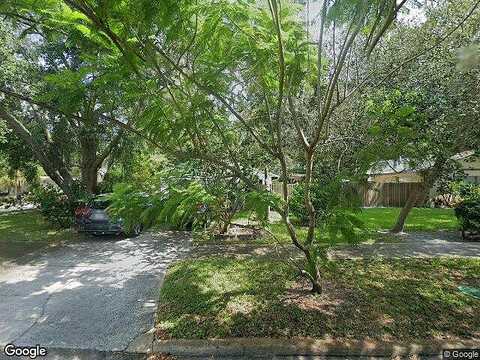 Lake Maggiore, SAINT PETERSBURG, FL 33705