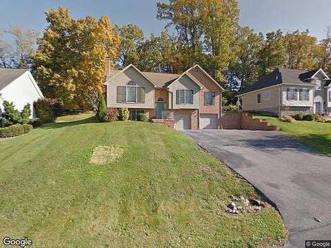 Greenbriar, FAYETTEVILLE, PA 17222