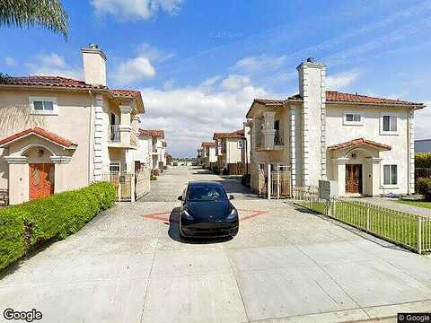 213Th, CARSON, CA 90745