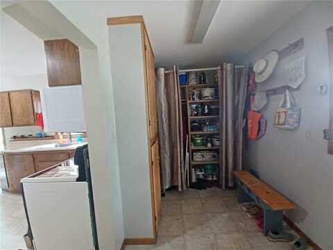 Pearl, HANCOCK, MN 56244