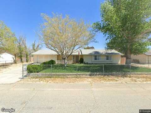 174Th, PALMDALE, CA 93591
