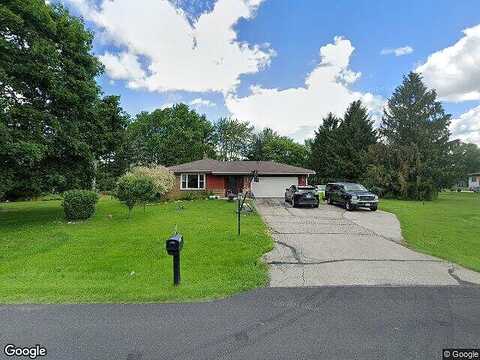 Clover, OCONOMOWOC, WI 53066