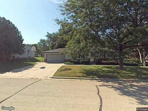 Manor, FREDONIA, WI 53021