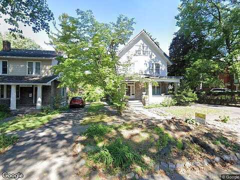 Chestnut, HARRISBURG, PA 17104